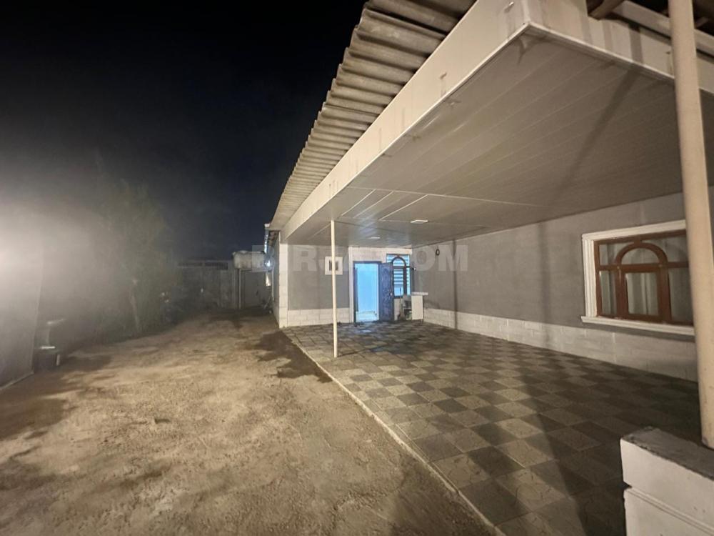 Satılır həyət evi, Mastağa qəsəbəsi — Ev, villa