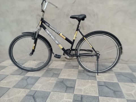 Şəhər tipli velosiped – Stels Sport Bike - Rəng: qara-sarı - Çərçivə — Digah