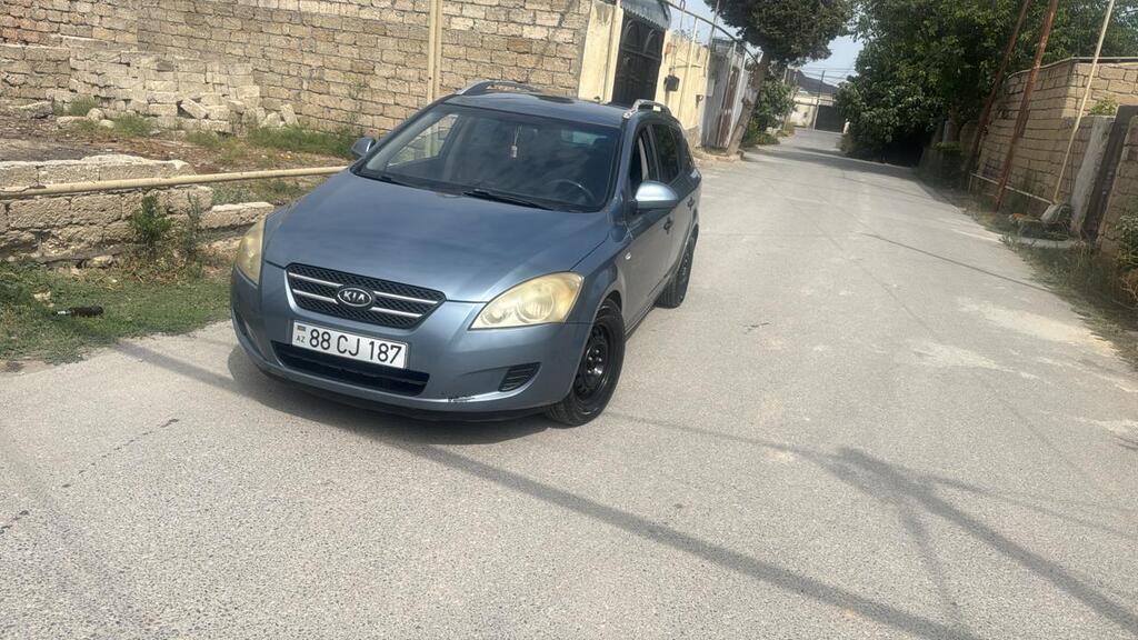 Kia Ceed SW, 1.6 L, 2008 il, 285 000 km — Avtomobillər, Bakı (10)