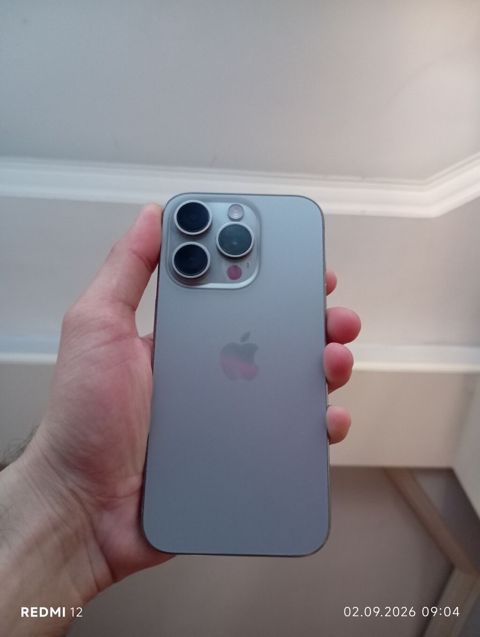 IPhone 15 Pro, 128 GB, Gümüşü, Simsiz şarj — Bakı