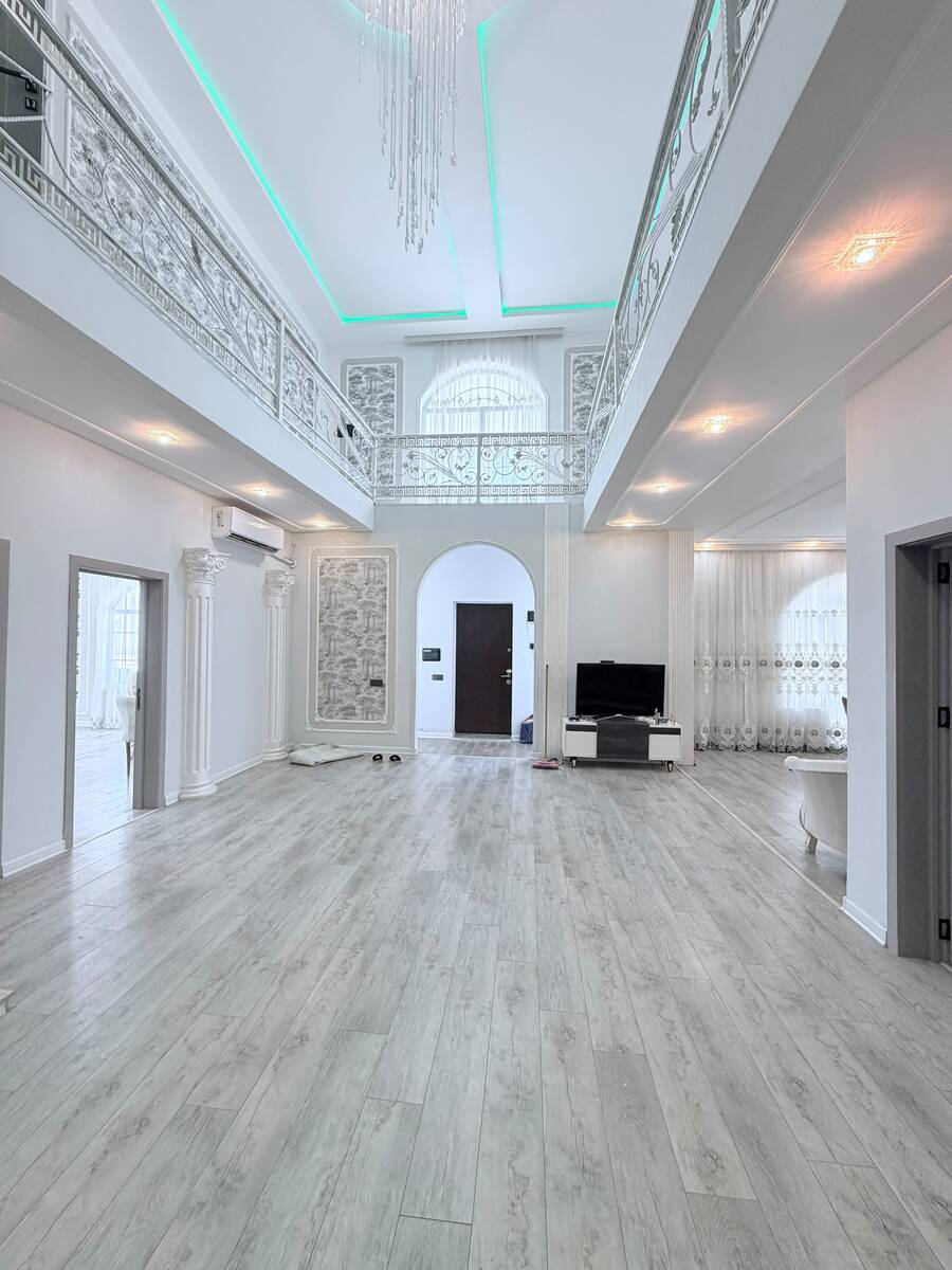 Satılır 5 otaqlı həyət evi/bağ evi 340 m² — Ev, villa, Bakı (8)