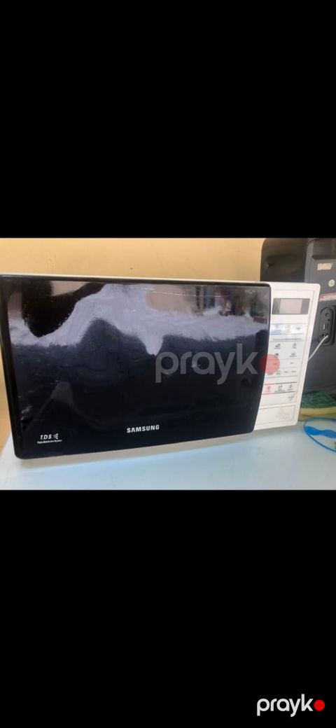 ((2272))*Asya* Qiymet. 100 azn. Mikrodalgali soba. Samsung — Bakı