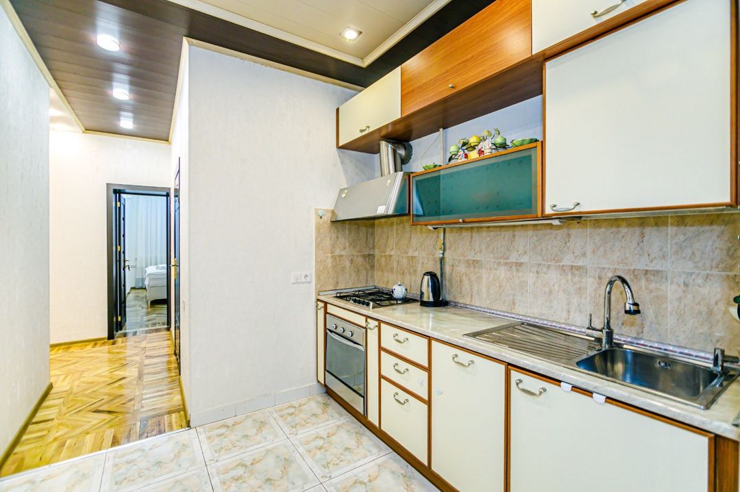 İcarəyə verilir 3 otaqlı köhnə tikili 83 m² — Mənzil, Bakı (9)