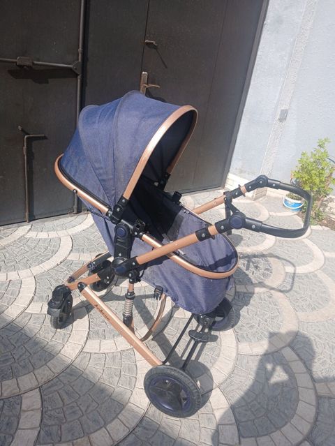 Uşaq arabası – Belecoo markası, tünd mavi parça və qızılı-bronz rəngli — Masazır