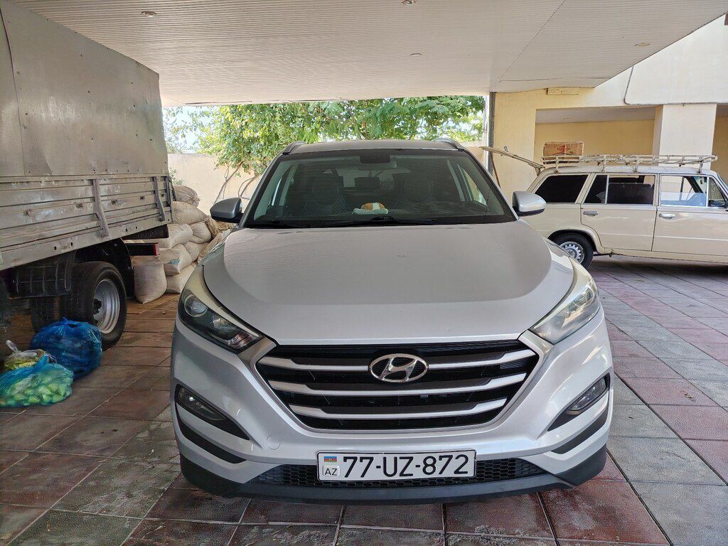 Hyundai Tucson, 2.0 L, 2018 il, 136 000 km — Avtomobillər, Bakı