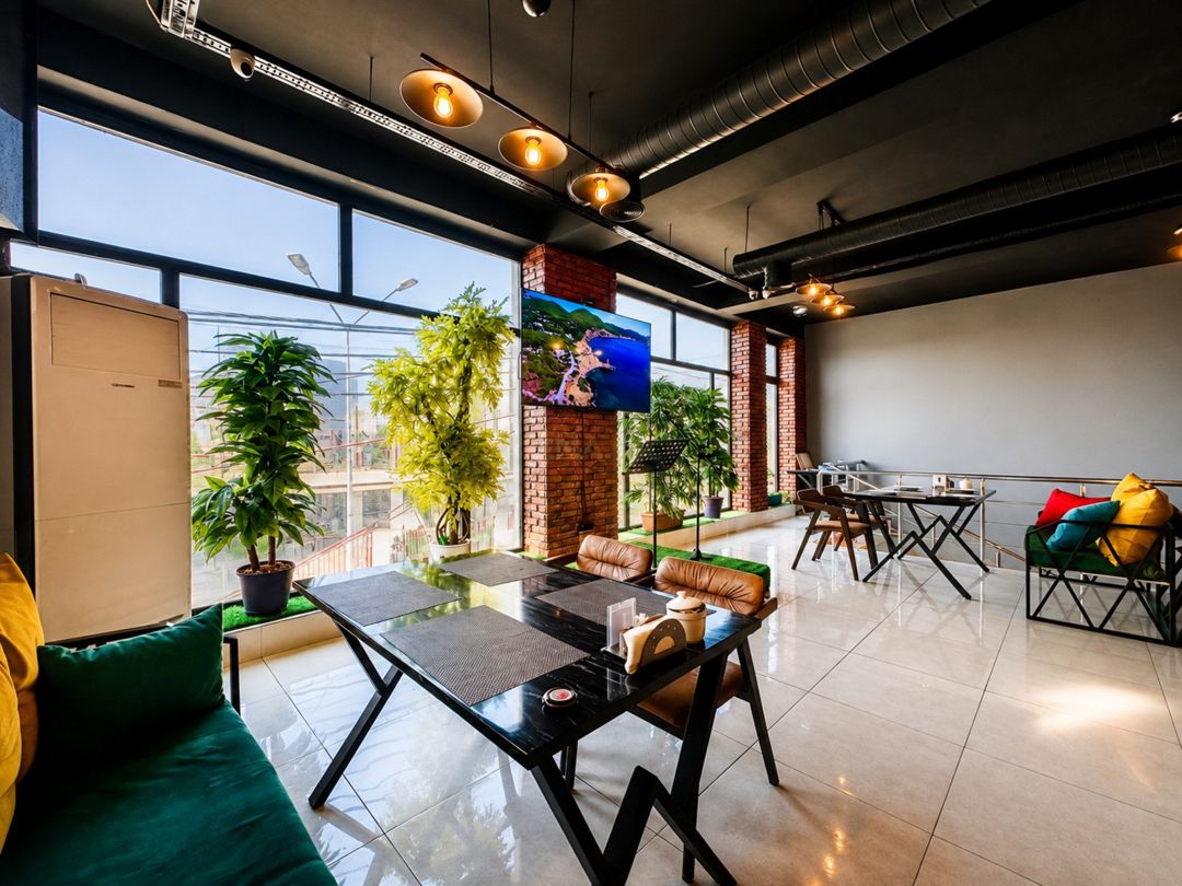 Satılır obyekt 301 m² — Əmlak, Bakı (3)