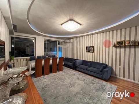 İcarəyə verilir 3 otaqlı yeni tikili 110 m²