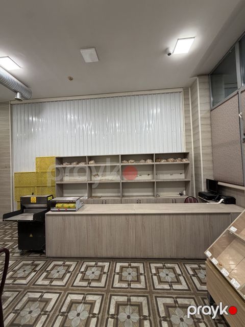 İcarəyə verilir obyekt 160 m²