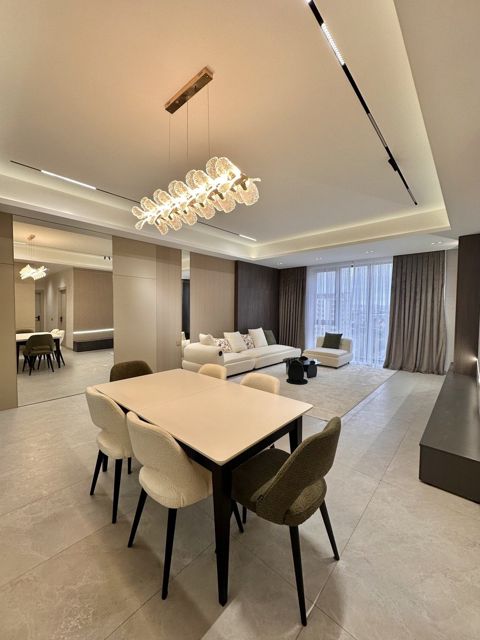 Satılır 3 otaqlı yeni tikili 110 m² — Bakı