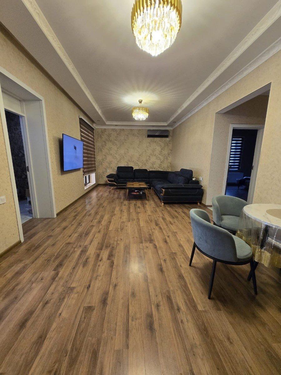 Satılır 3 otaqlı həyət evi/bağ evi 120 m² — Ev, villa, Bakı (9)