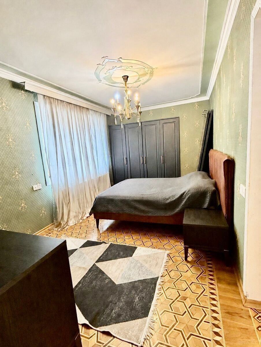 Satılır 4 otaqlı köhnə tikili 120 m² — Mənzil, Bakı (3)