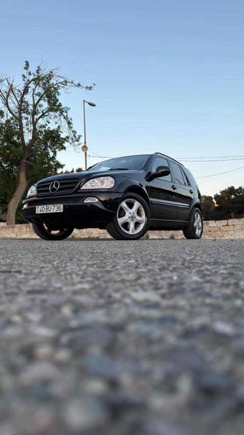 Mercedes-Benz M-Class: 5.5 l 2001 il Ofrouder/SUV — Digah