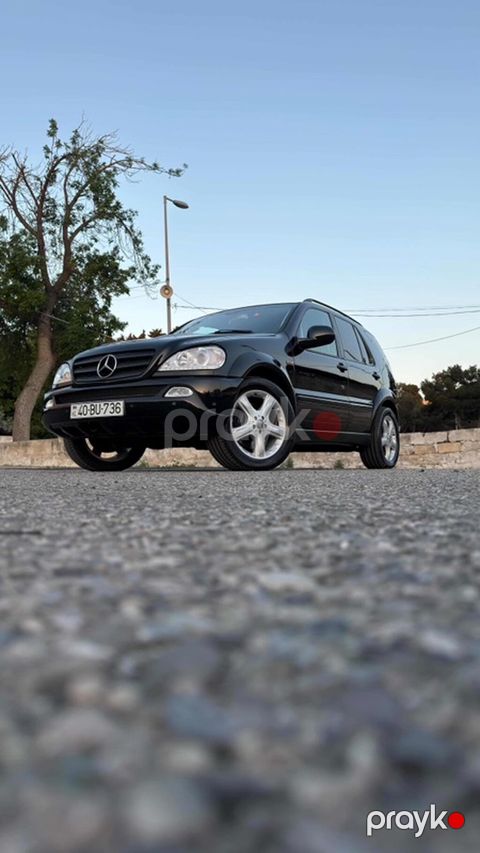 Mercedes-Benz M-Class: 5.5 l 2001 il Ofrouder/SUV — Digah