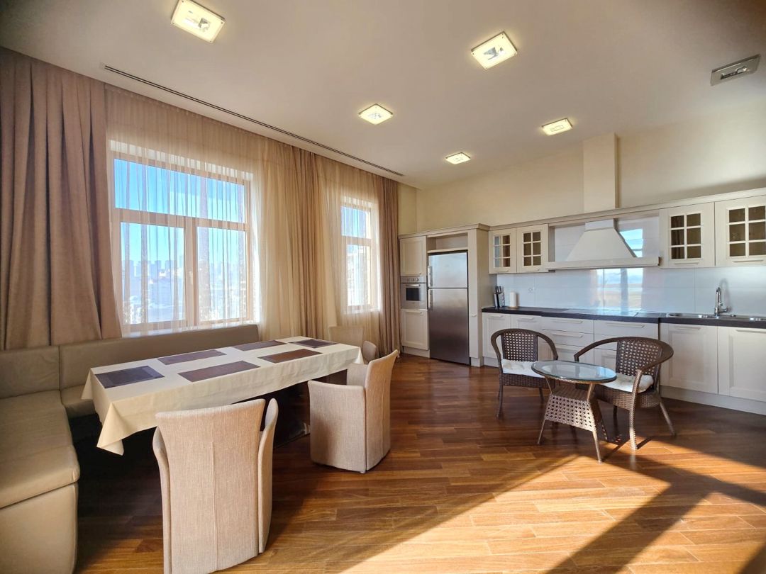 İcarəyə verilir 4 otaqlı yeni tikili 300 m² — Mənzil, Bakı (5)