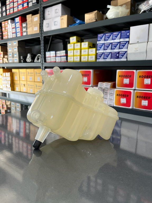 "Ford Fusion" antifriz çəni — Ehtiyat hissələri və aksesuarlar, Bakı (3)