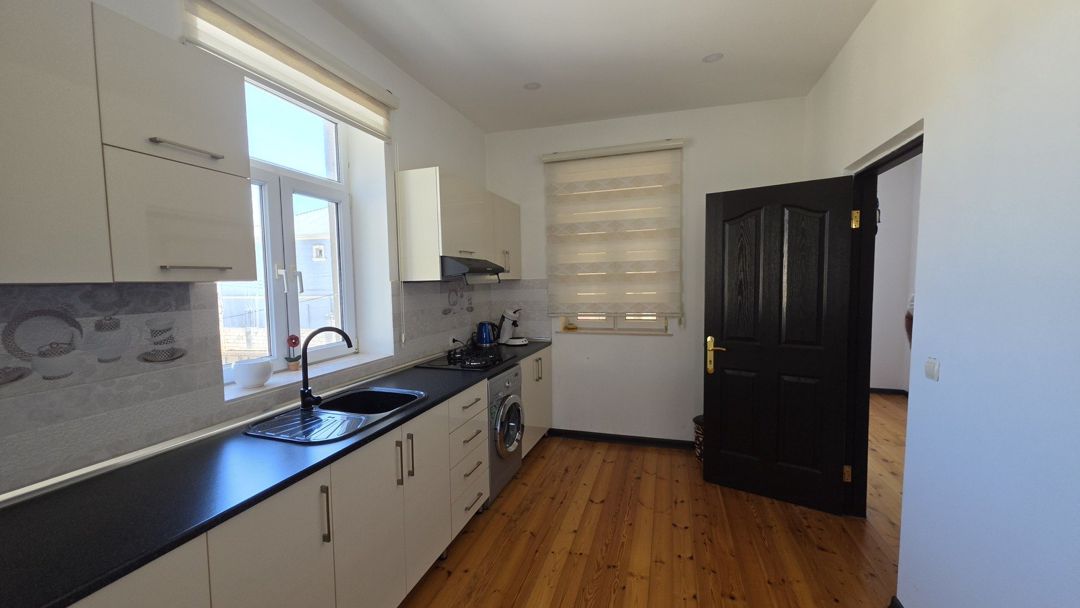 Satılır 9 otaqlı həyət evi/bağ evi 340 m² — Ev, villa, Bakı (10)