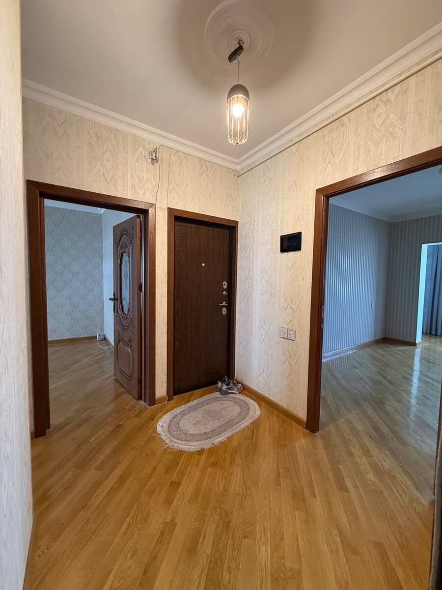 Satılır 2 otaqlı köhnə tikili 75 m² — Mənzil, Bakı (8)