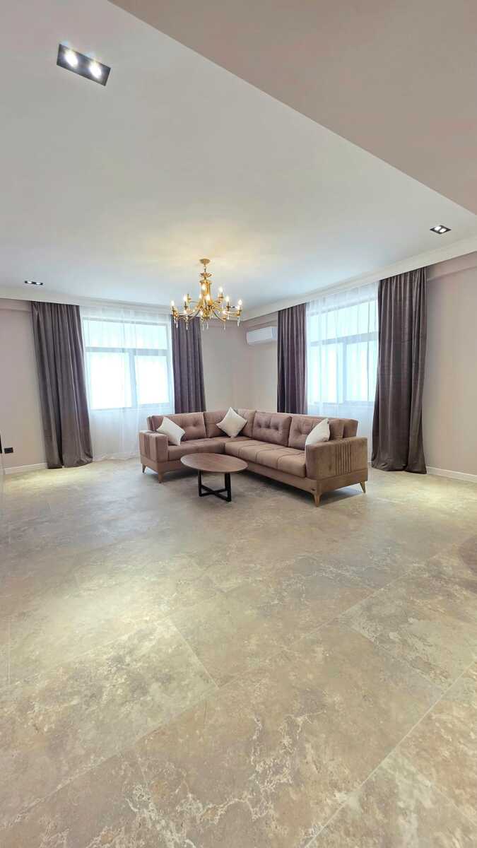 İcarəyə verilir 3 otaqlı yeni tikili 140 m² — Mənzil, Bakı (2)