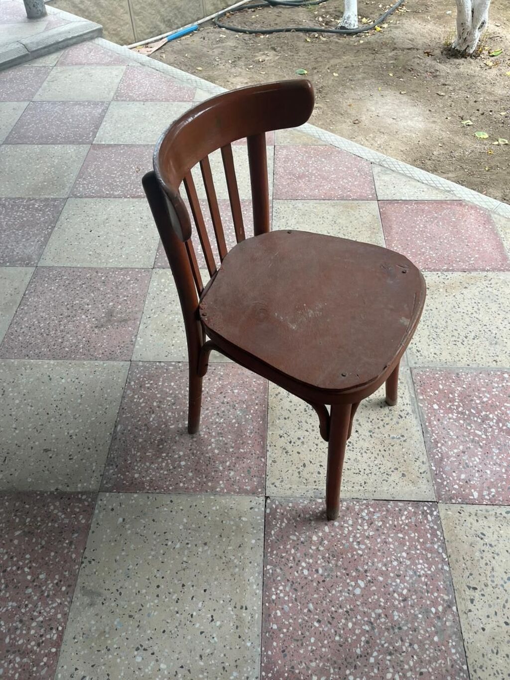 Məhsul: Taxta stullar (klassik model) Təsvir: - Material: Tam taxta — Stullar, Digah (5)