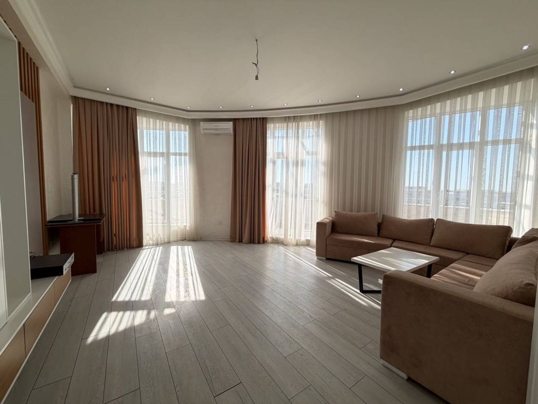 Satılır 3 otaqlı yeni tikili 145 m² — Mənzil, Bakı (4)