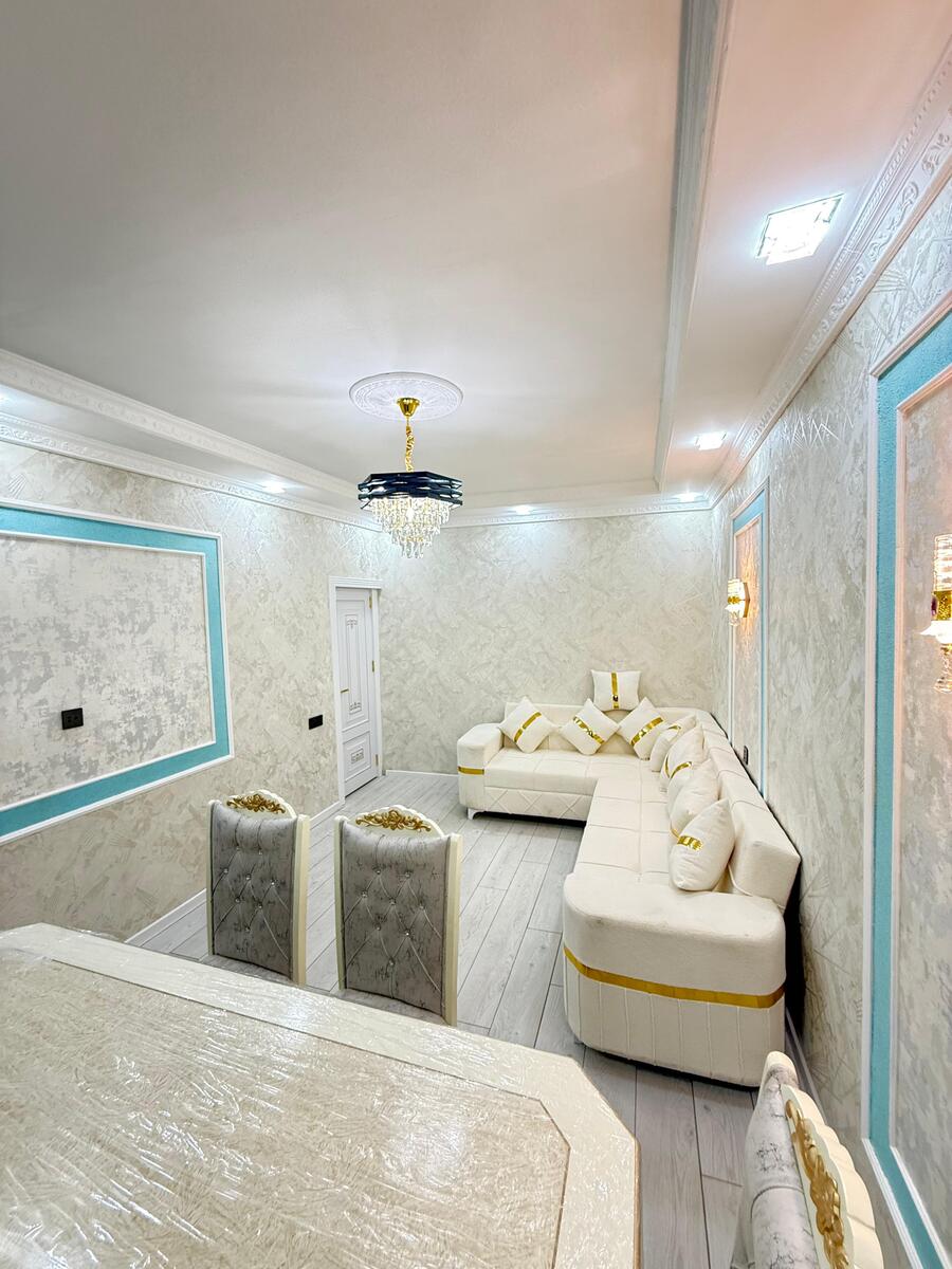 Satılır 2 otaqlı köhnə tikili 63 m² — Mənzil, Bakı (3)