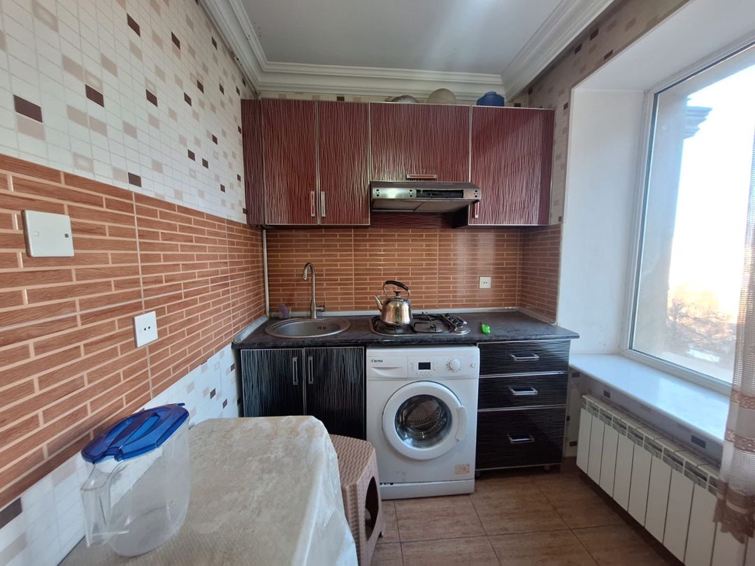 İcarəyə verilir 2 otaqlı köhnə tikili 55 m² — Mənzil, Bakı (10)