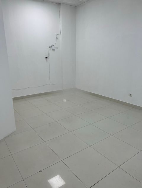 İcarəyə verilir obyekt 85 m² — Bakı