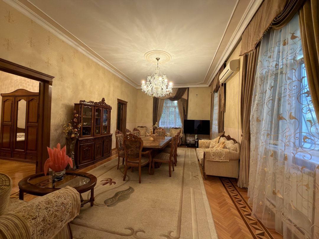 Satılır 8 otaqlı həyət evi/bağ evi 370 m² — Ev, villa, Bakı (10)