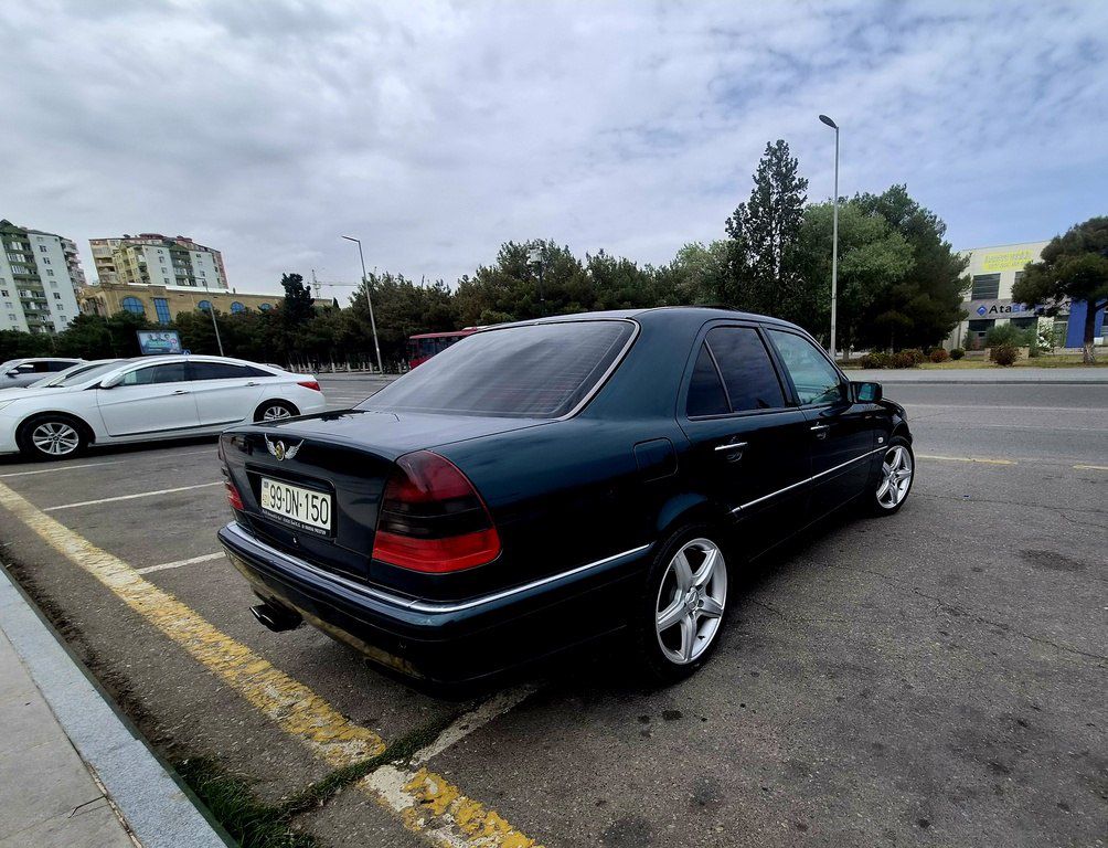 Mercedes C 240, 2.4 L, 1997 il, 284 494 km — Avtomobillər, Sumqayıt (3)
