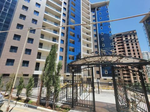 Satılır 3 otaqlı yeni tikili 163 m² — Bakı
