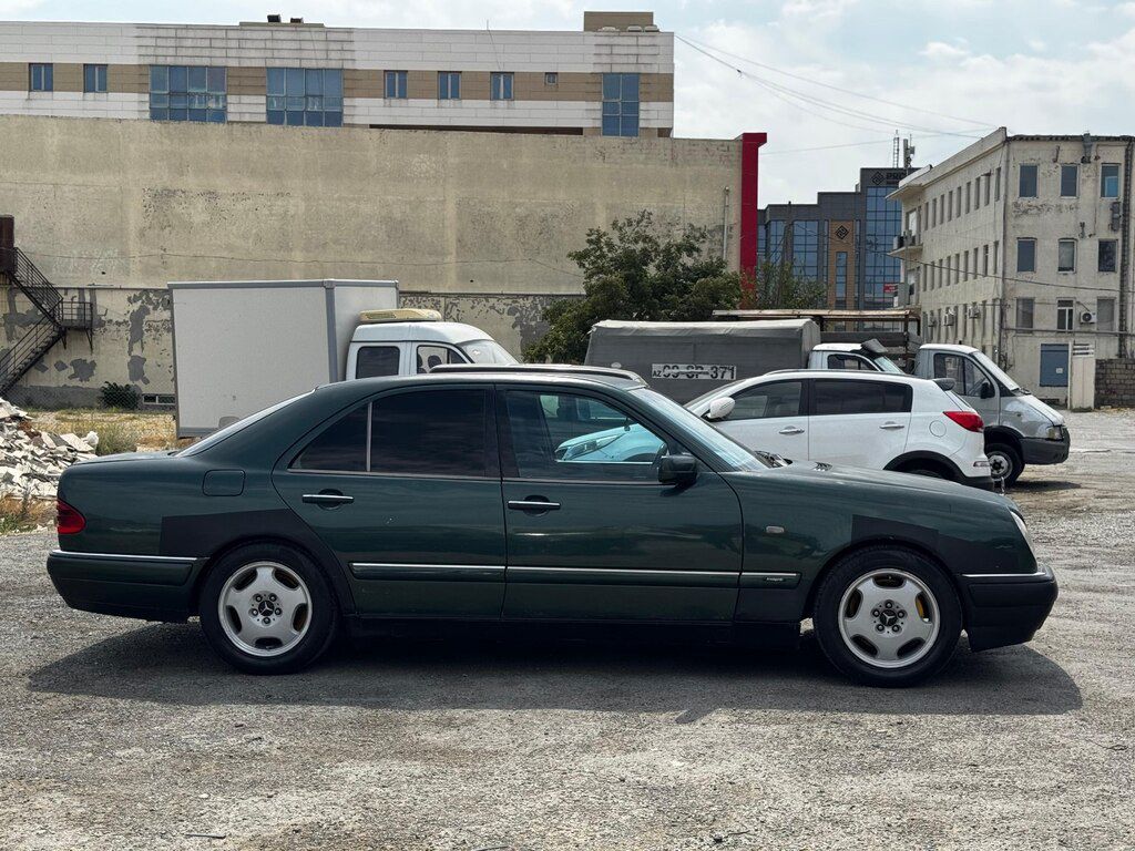 Mercedes E 220, 2.2 L, 1999 il, 600 000 km — Avtomobillər, Bakı (11)
