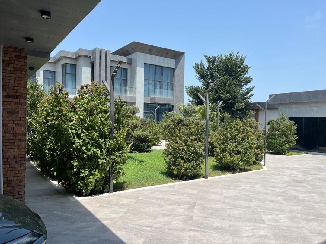Satılır 5 otaqlı həyət evi/bağ evi 350 m² — Ev, villa, Bakı (3)