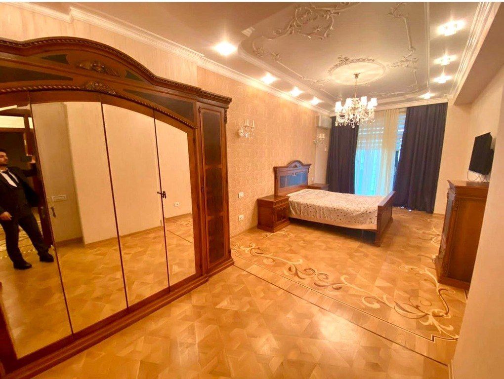 Satılır 3 otaqlı yeni tikili 214 m² — Mənzil, Bakı (11)