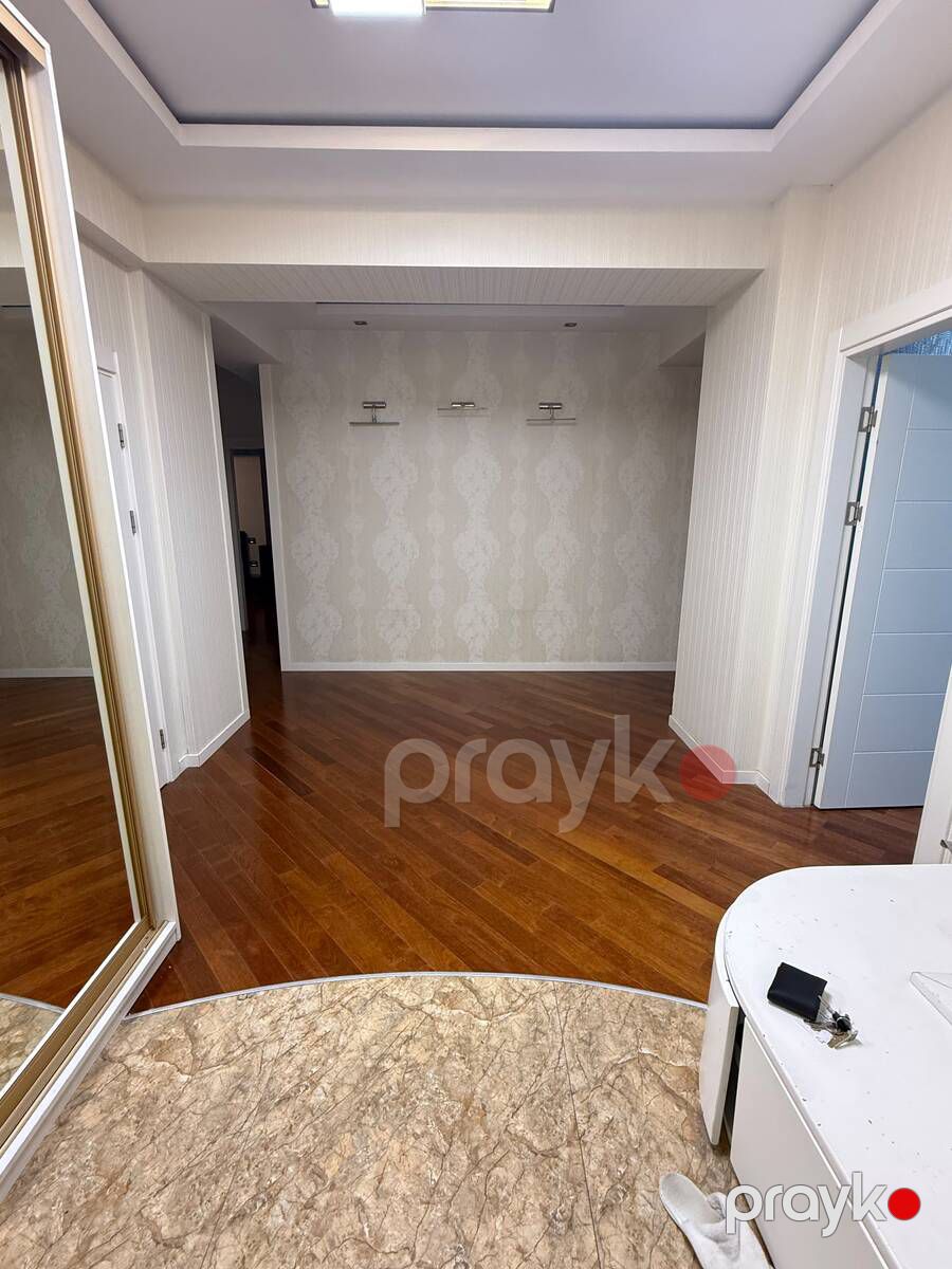 İcarəyə verilir 4 otaqlı yeni tikili 155 m² — Mənzil, Bakı (9)