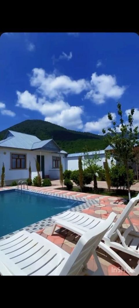 Bağ evi kirayə verilir, Qəbələ r — Qəbələ
