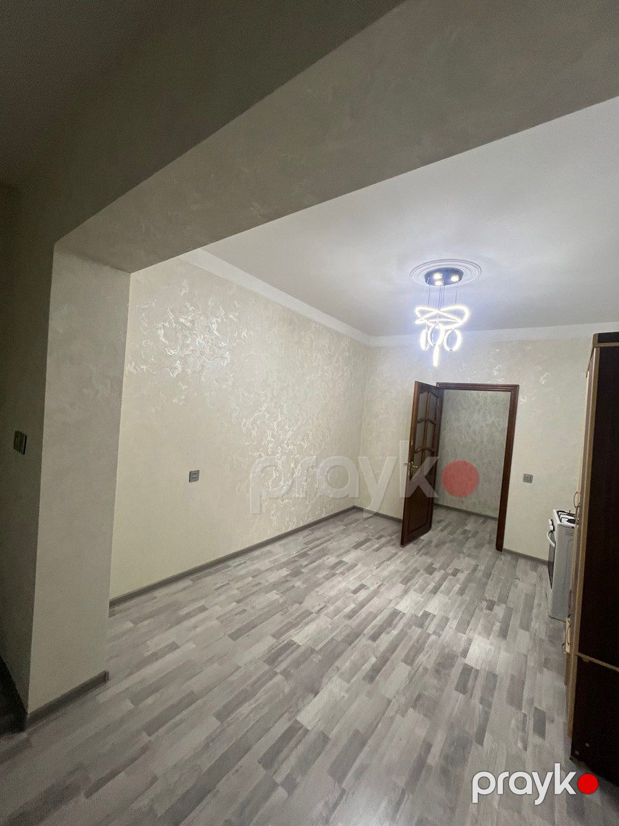 2-otaqlı mənzil, Neftçilər m., 70 m² — Mənzil, Bakı (5)