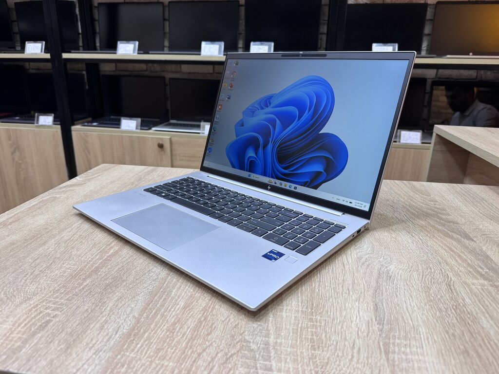 İşlənmiş HP EliteBook, 15.6 Intel Core i5, 512 GB, Ünvandan götürmə, Ödənişli çatdırılma, Rayonlara çatdırılma — HP, Bakı (4)