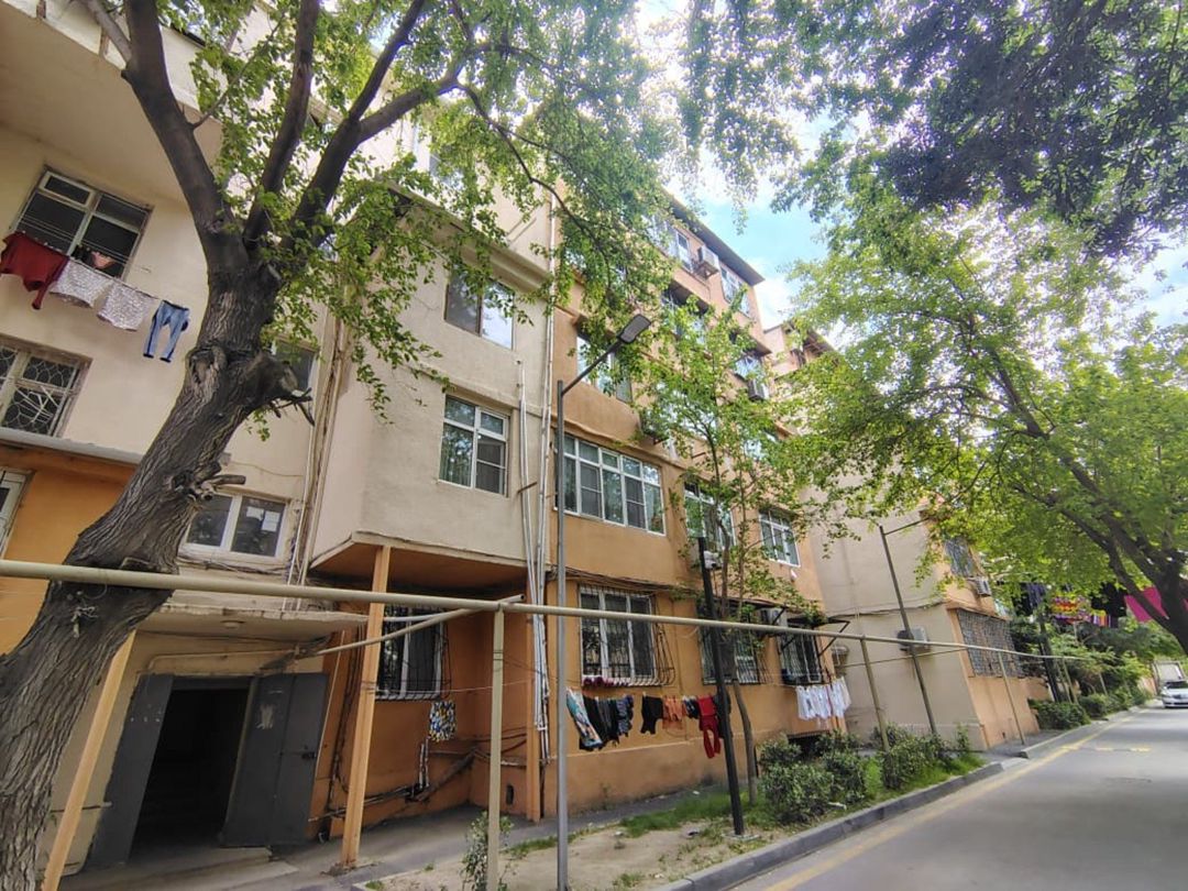 Satılır 2 otaqlı köhnə tikili 40 m² — Mənzil, Bakı (3)