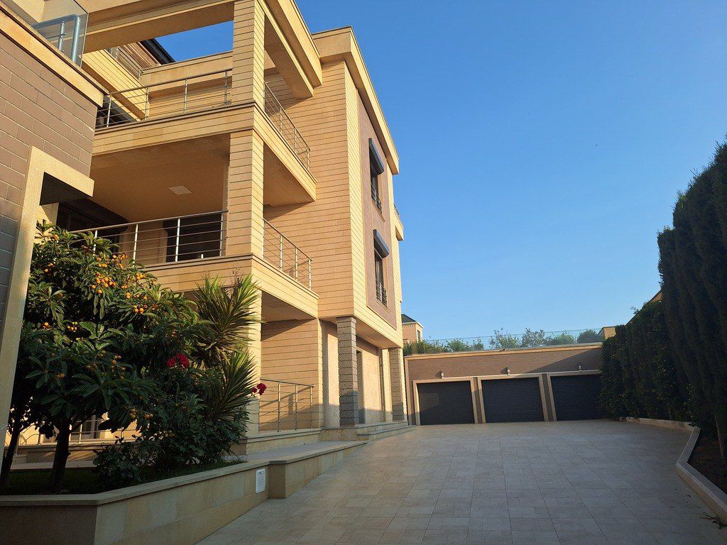 Satılır 11 otaqlı həyət evi/bağ evi 1400 m² — Ev, villa, Bakı (3)