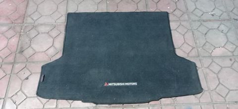 "Mitsubishi Mirage" baqaj xalçası — Bakı