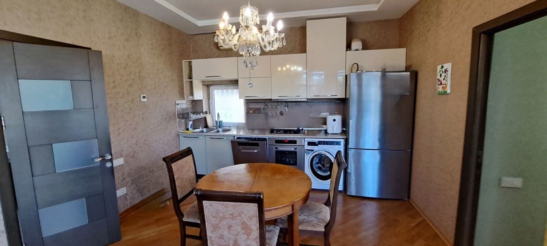 Satılır 6 otaqlı həyət evi/bağ evi 300 m² — Ev, villa, Bakı (8)
