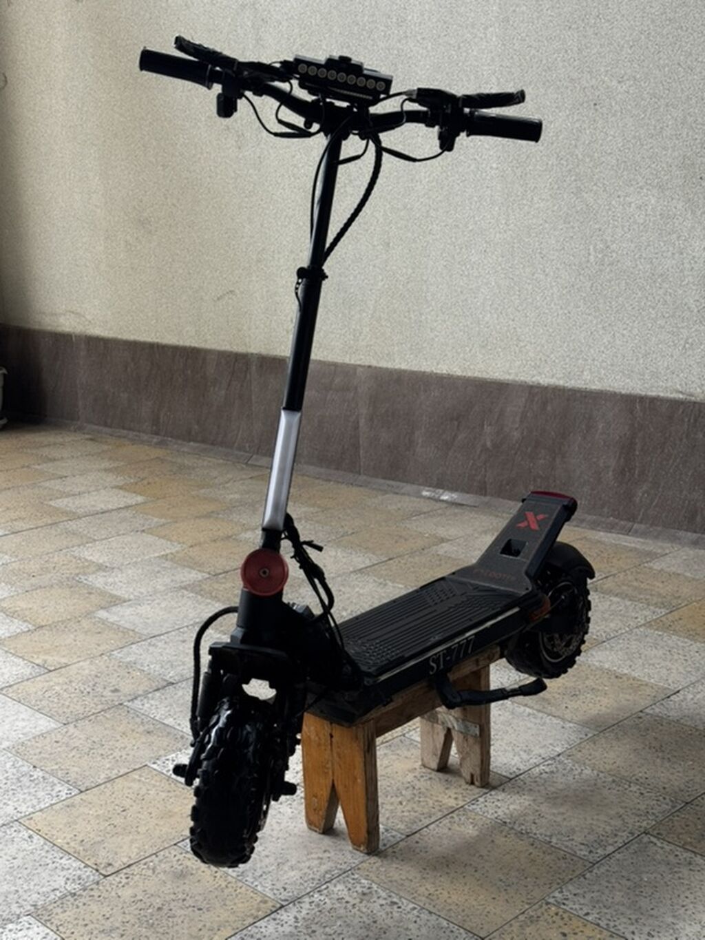 Güclü elektrikli skuter – ST-777 Xüsusiyyətlər: - Güclü ikili motor — Skuterlər, Gədəbəy (3)