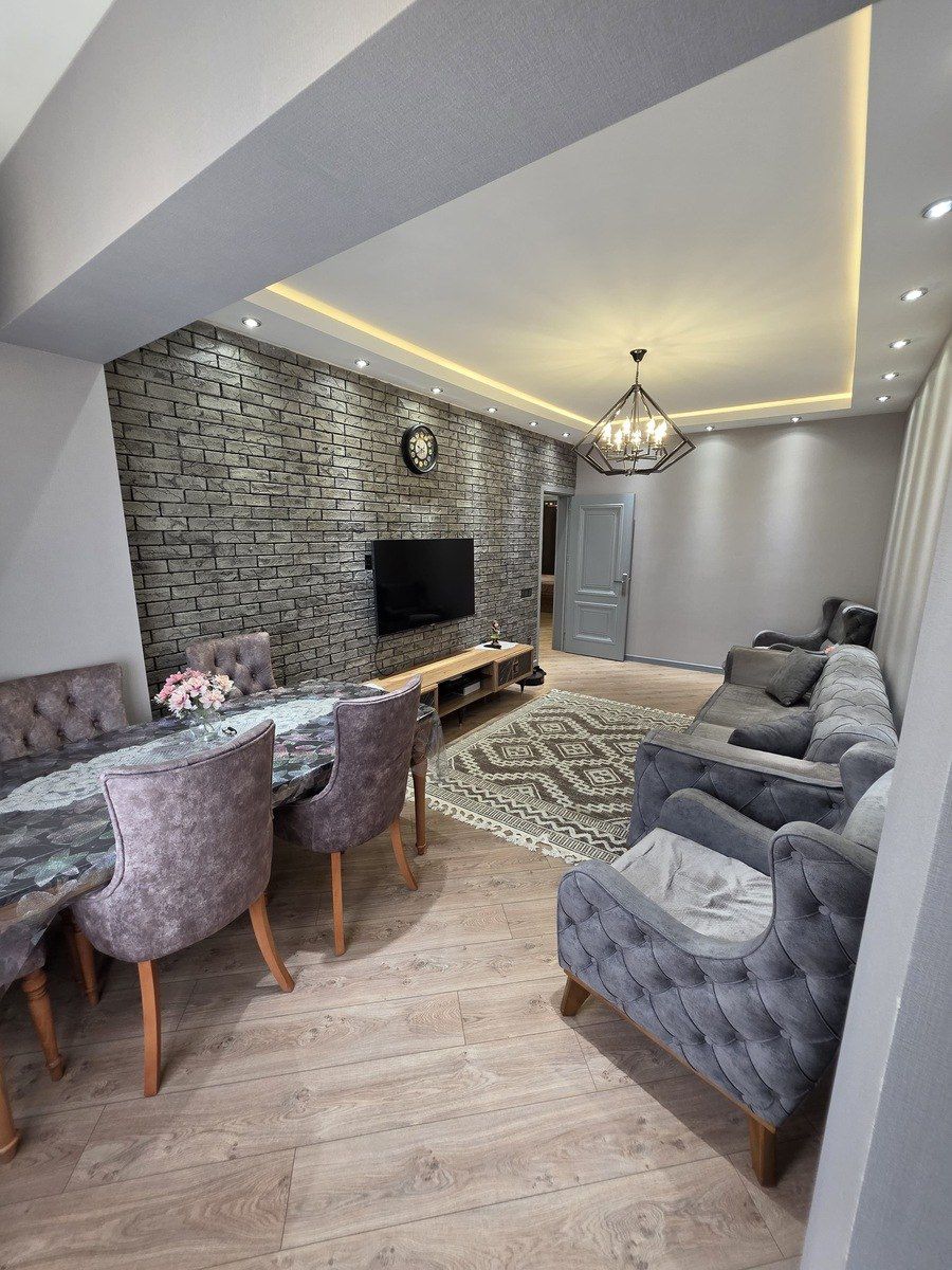 İcarəyə verilir 3 otaqlı köhnə tikili 100 m² — Mənzil, Bakı (2)