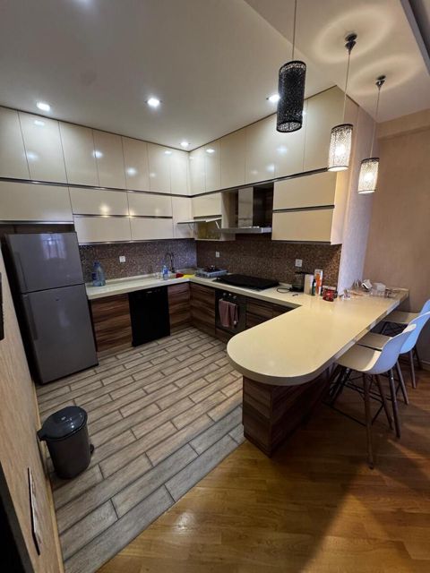 İcarəyə verilir 3 otaqlı yeni tikili 110 m² — Bakı