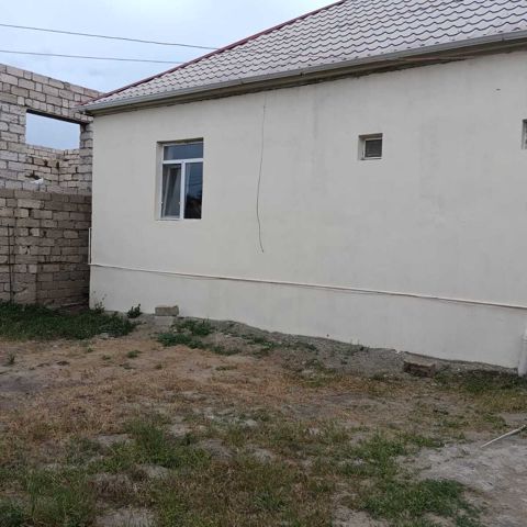 Həyət evi, Buzovna qəs — Bakı