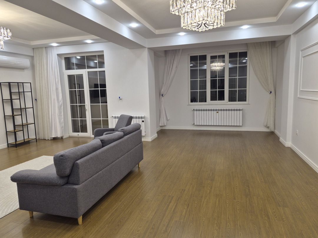 İcarəyə verilir 4 otaqlı yeni tikili 220 m² — Mənzil, Bakı (3)