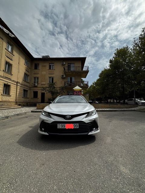 Toyota Camry, 2.5 L, 2021 il, 143 800 km — Bakı