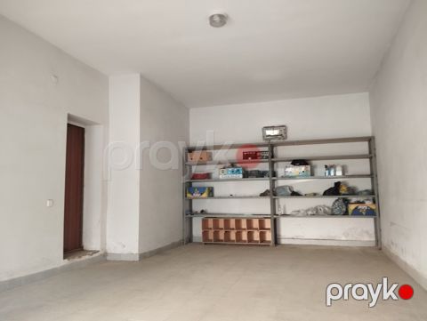 Satılır obyekt 40 m²