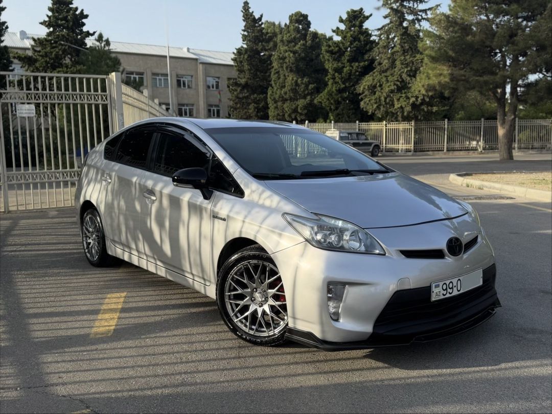 Toyota Prius, 2011 il — Avtomobillər, Bakı (2)
