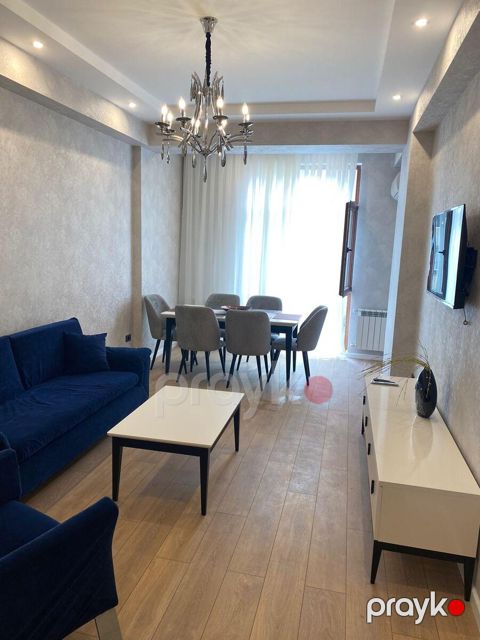 İcarəyə verilir 2 otaqlı yeni tikili 70 m²